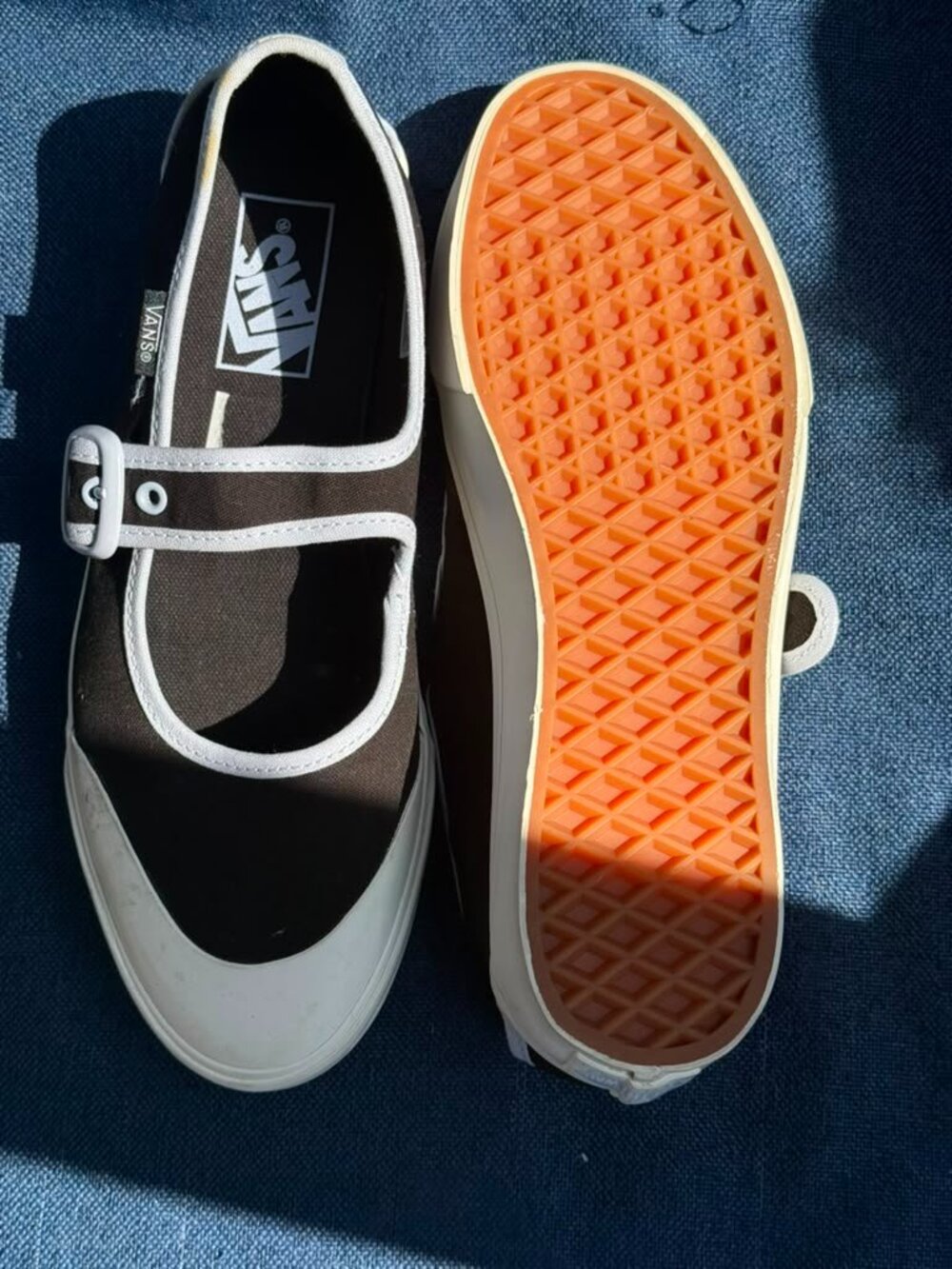 Vans Mary Jane Black True White Canvas Skate Shoes Sneakers Women Size 7.5 Retro